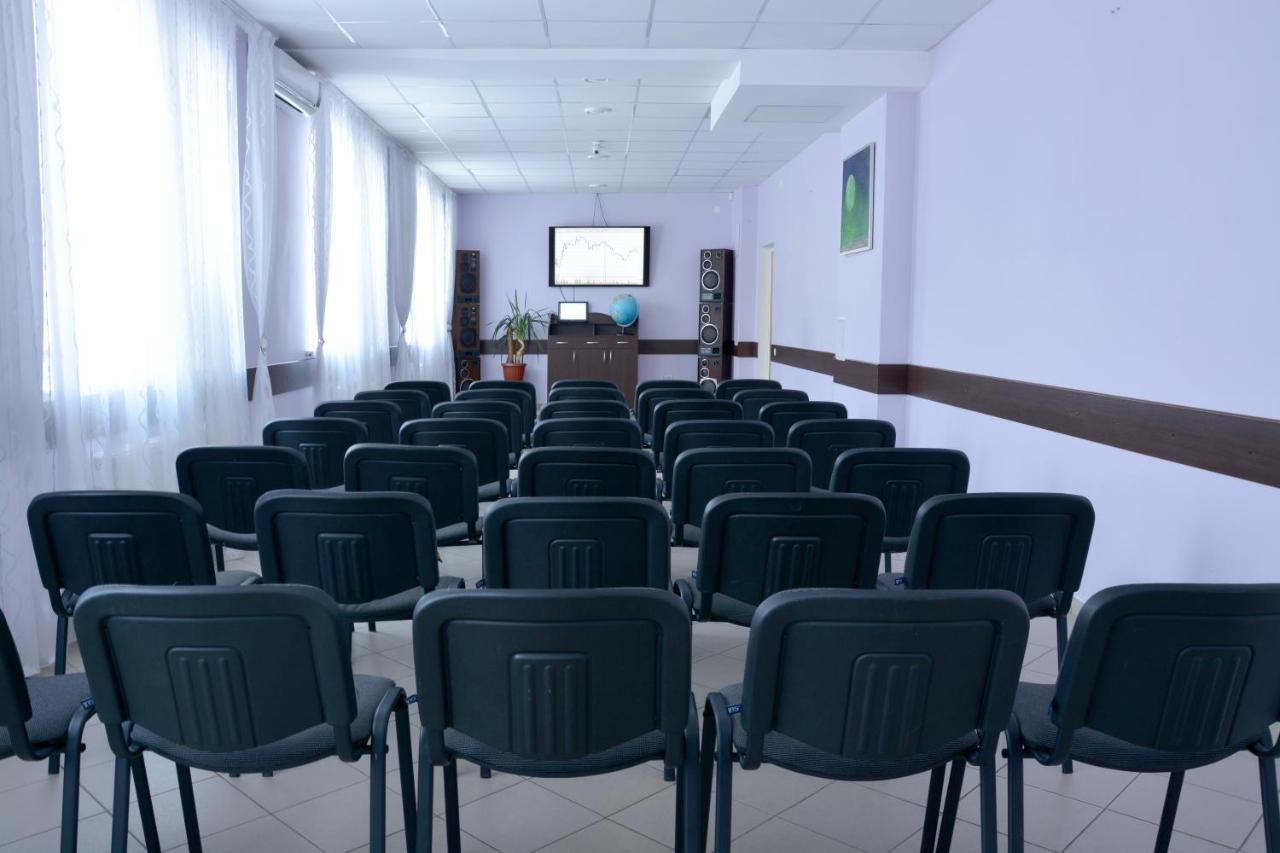 Karavella Hotel Nikolayev Bagian luar foto