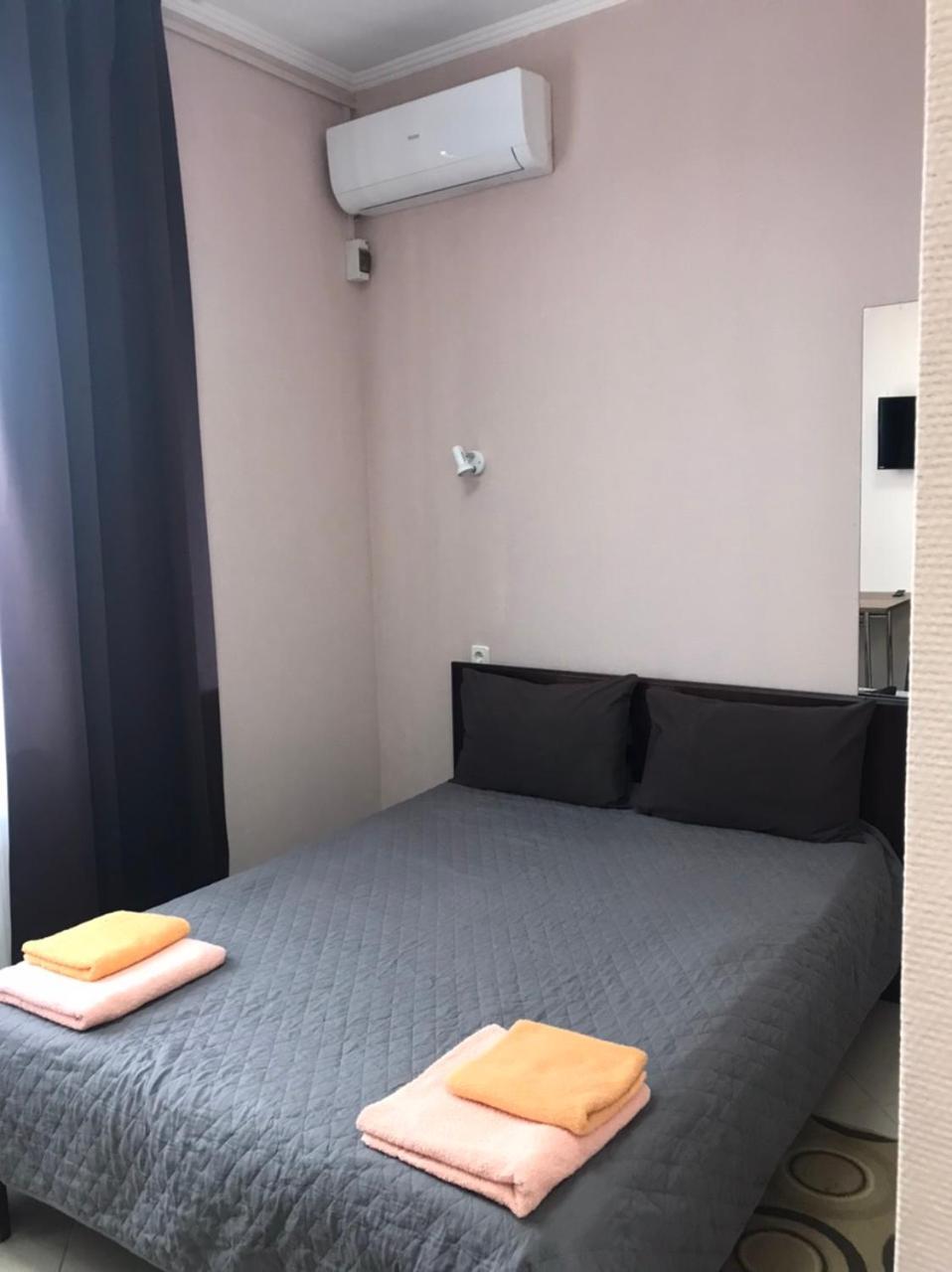 Karavella Hotel Nikolayev Bagian luar foto