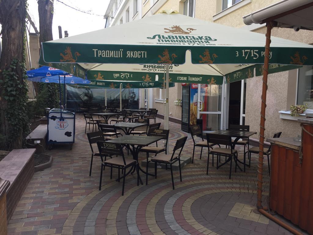 Karavella Hotel Nikolayev Bagian luar foto
